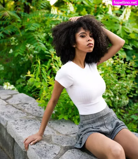 Kira Imani OnlyFans Thumbnail #MuTjYTZDRQ