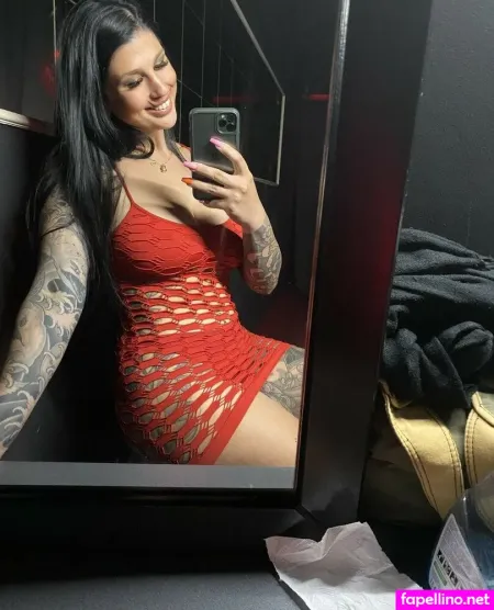 Kira Kane OnlyFans Thumbnail #w004cwLBmO