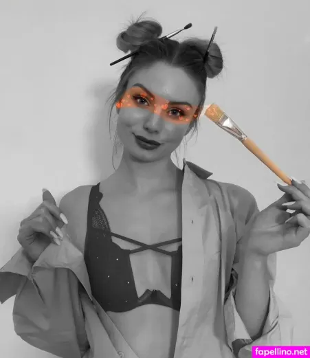 Kira Karambole OnlyFans Thumbnail #mFdPfAX1dT