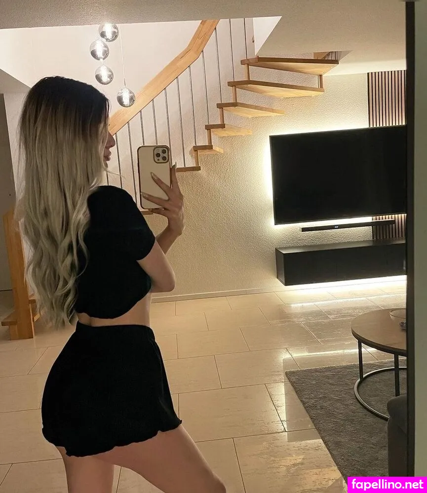 kira_karambole Nude Leaked OnlyFans Photo #r51mmjSLms