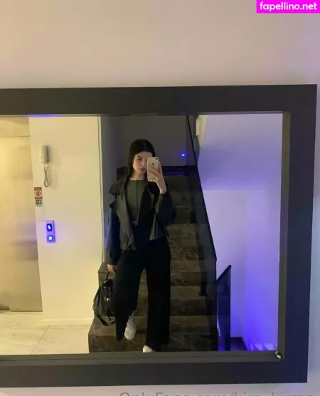 Kira Kirraa OnlyFans Thumbnail #CRBl3o6BWl