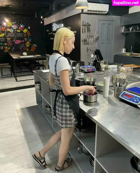 Kira Kitsune OnlyFans Thumbnail #cc4cvhhetq