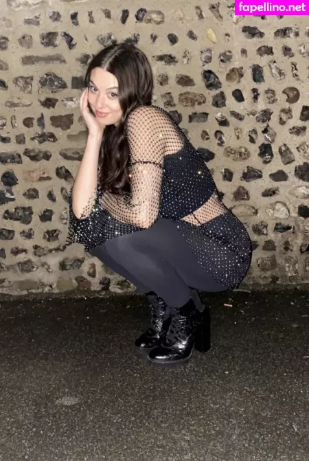 Kira Kosarin OnlyFans Thumbnail #wXKuOriB1v