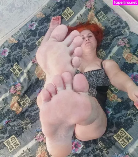 Kira Lady OnlyFans Thumbnail #B4Z8poRyOz