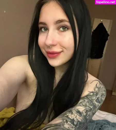 Kira Lovely OnlyFans Thumbnail #R0R93NFOKU
