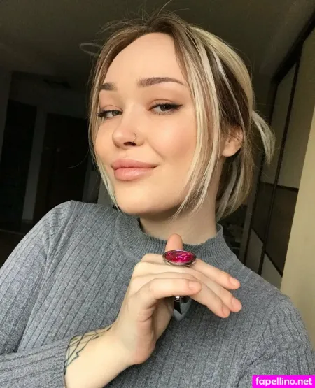 Kira Media OnlyFans Thumbnail #C1CsnH4pOg