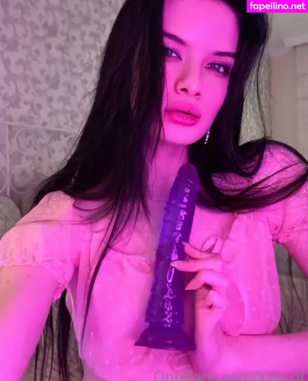 Kira Of OnlyFans Thumbnail #0u2tovKtIs