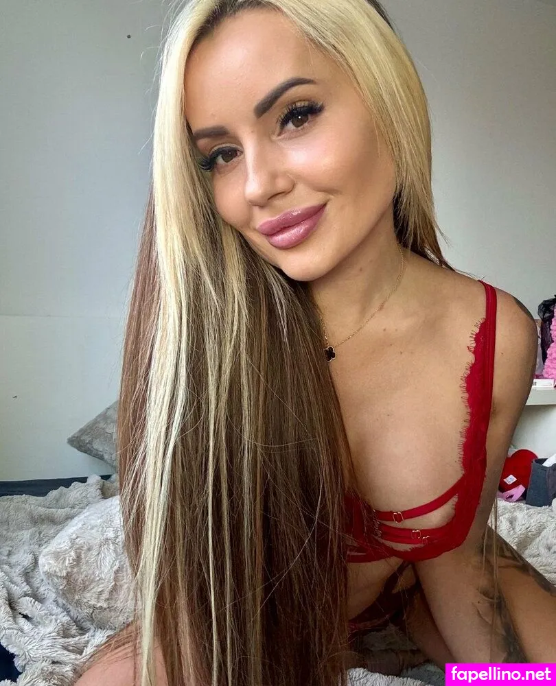 kira_aver_, kira_pretty Nude Leaked OnlyFans Photo #KYJuCIwkl7