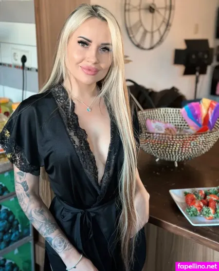 Kira Pretty OnlyFans Thumbnail #dl4Q72Nb1S