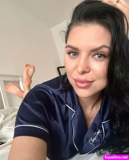 Kira Queen OnlyFans Thumbnail #JpqrLFgWxl