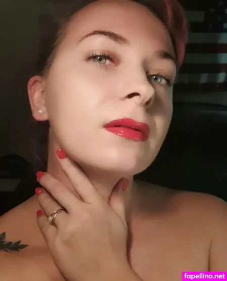 Kira Rainbow OnlyFans Thumbnail #X3Twk0afBp