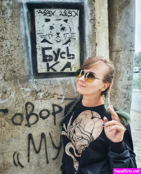 Kira Rainbow OnlyFans Thumbnail #bn3u3NfVSw