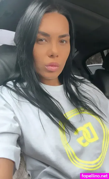 Kira Rocks OnlyFans Thumbnail #woxVxSUrM6