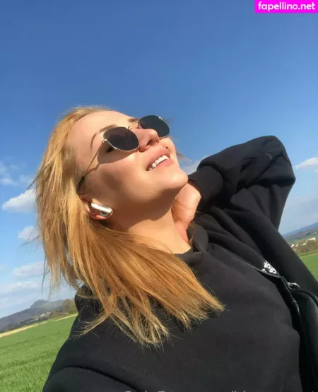 Kira Secret OnlyFans Thumbnail #NRZbmeWKxj