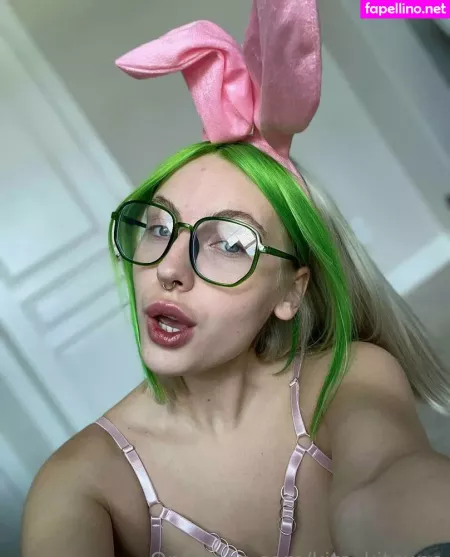 Kira Vixen OnlyFans Thumbnail #HcgPPZGfQb