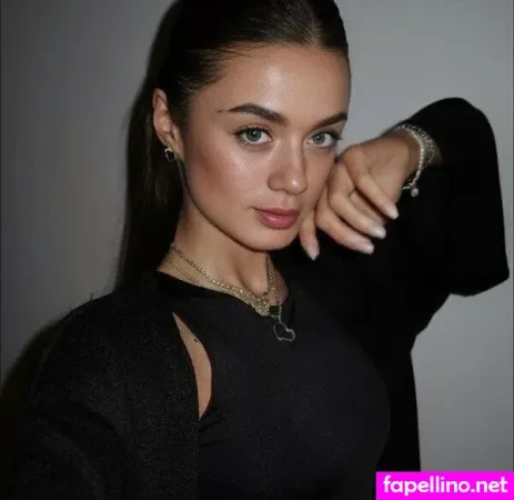 Kiraa S OnlyFans Thumbnail #rH288X00TH