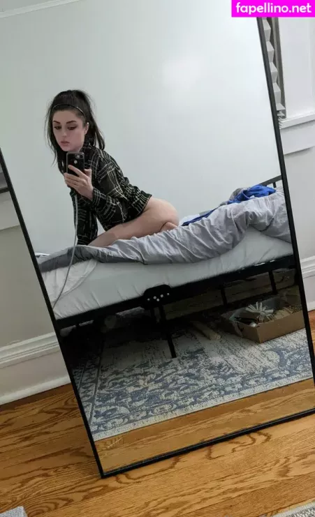 Kirachats OnlyFans Thumbnail #cAEFUqzbjy