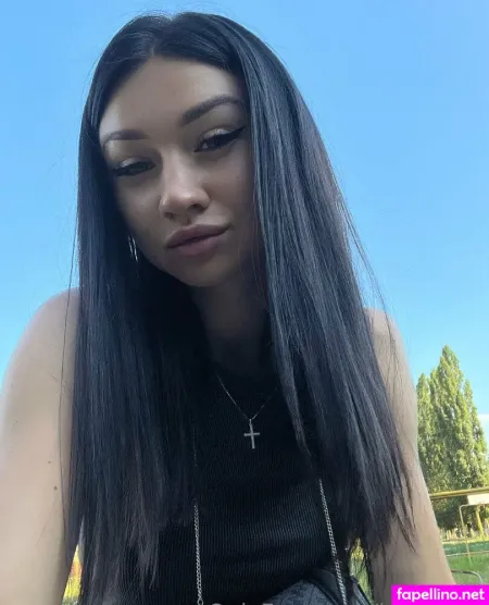 Kiracrash OnlyFans Thumbnail #0ixcIvkFIp