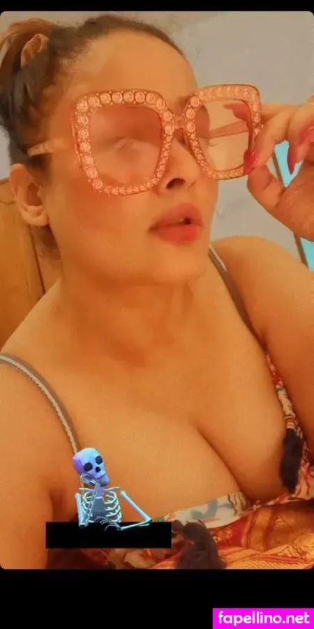 Kiran Rathore 3 OnlyFans Thumbnail #BxeE1oBks1