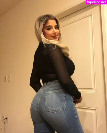 Kiran OnlyFans Thumbnail #JAUyUFlI5t