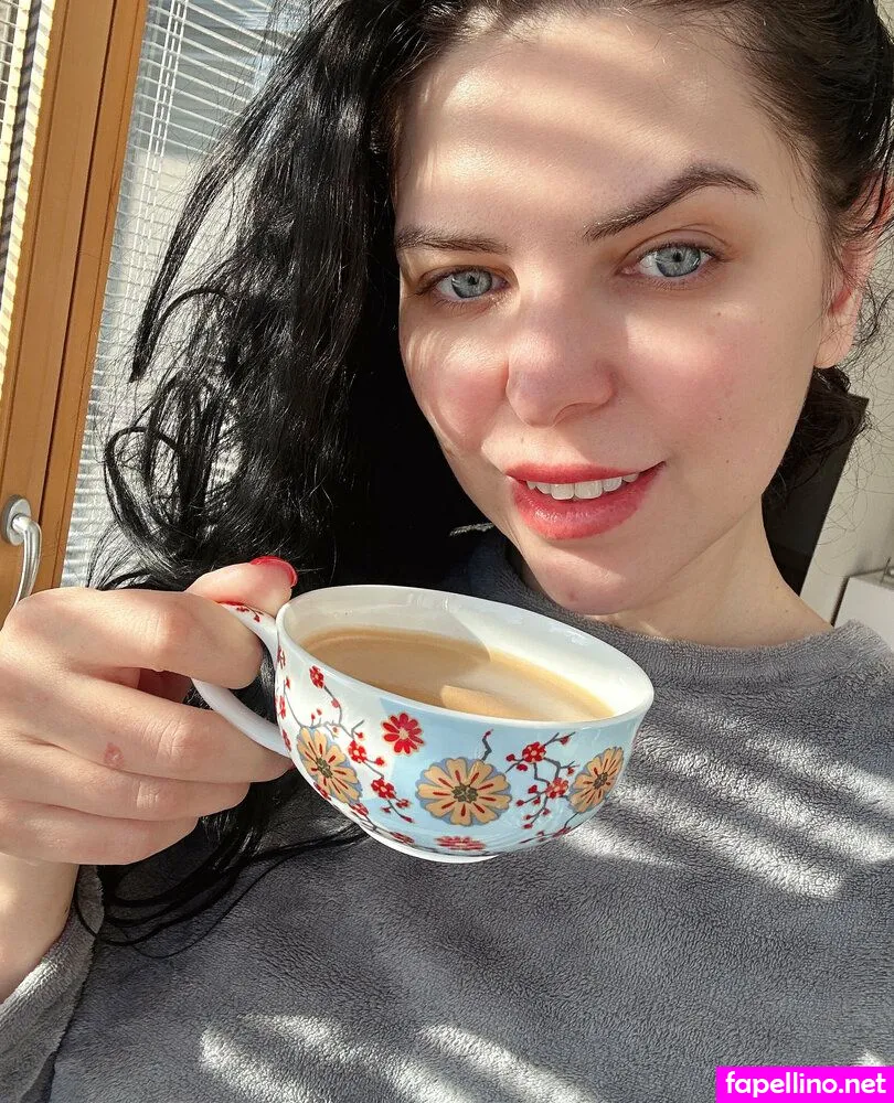 kiraqueen.frl, kiraqueenfree Nude Leaked OnlyFans Photo #SyzXx06IIr