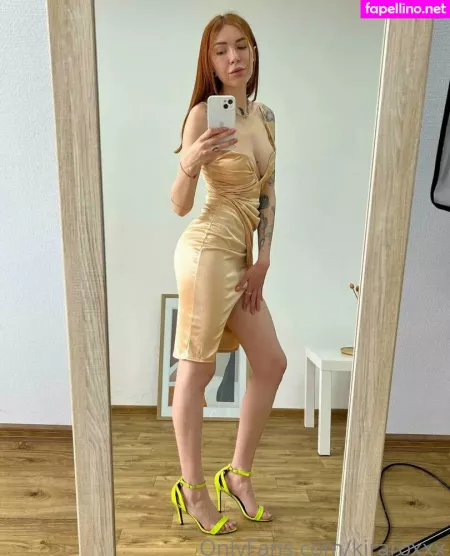 Kiraroxxx OnlyFans Thumbnail #Gc7ZdKgqo9