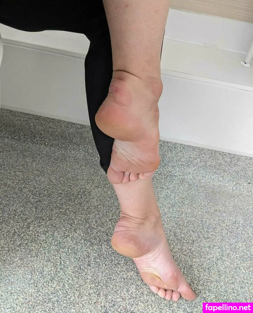 kirasize3feet, thelittlegingerfox Nude Leaked OnlyFans Photo #nb103BtpCz