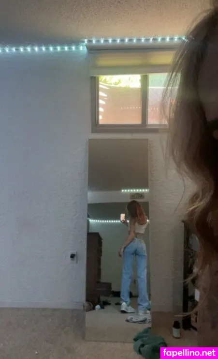 Kiraskysfree OnlyFans Thumbnail #2Aru8DnYPx