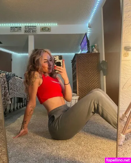 Kiraskysfree OnlyFans Thumbnail #L6dw3L3Pl5