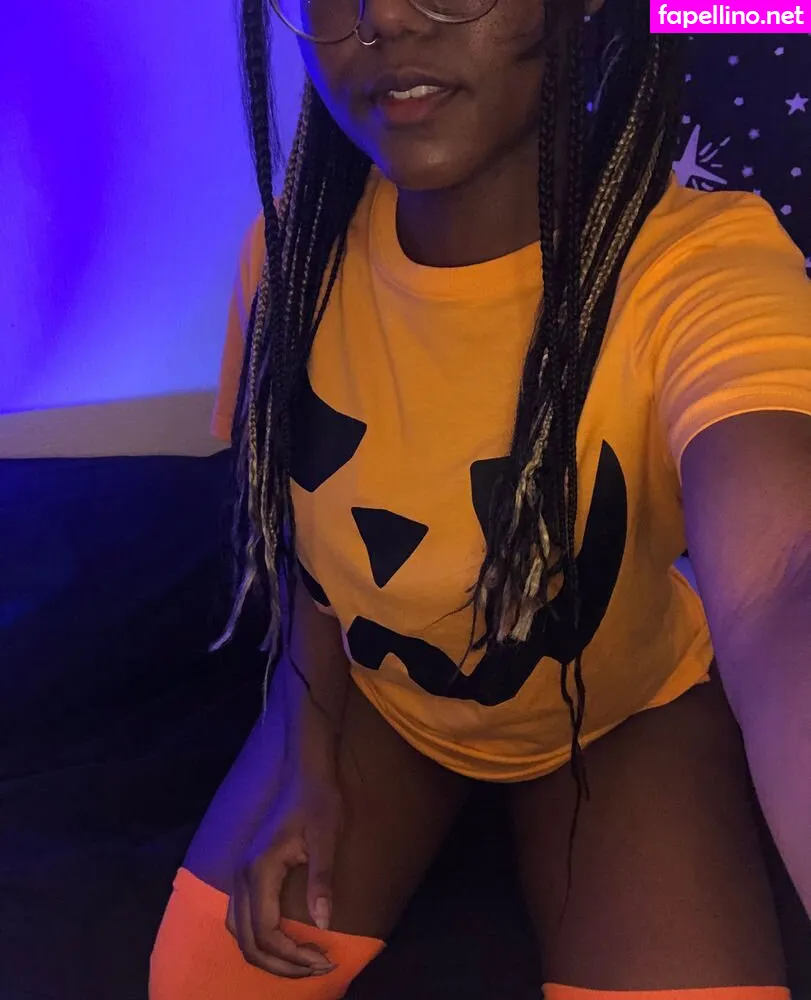 , Kirbaby, Kirbabyx, Kiri, kirbby, kirikirixx Nude Leaked OnlyFans Photo #0b4bxsyMt0