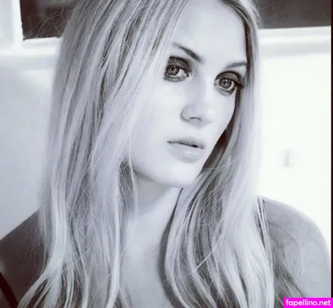 Kirby Bliss Blanton OnlyFans Thumbnail #cywCKq4sxP