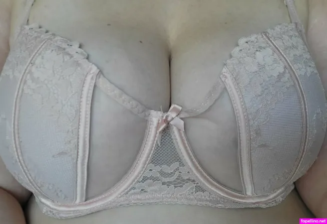 Kirby L0ve OnlyFans Thumbnail #Yp1391jqMQ