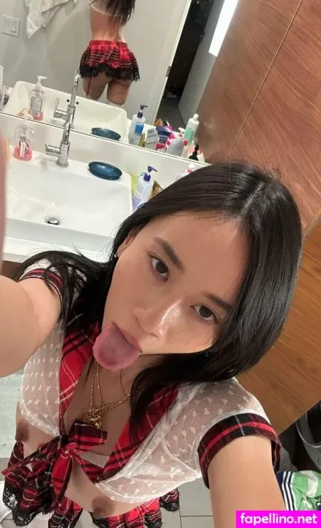 Kiri Amari 2 OnlyFans Thumbnail #VrBiiNBsMV