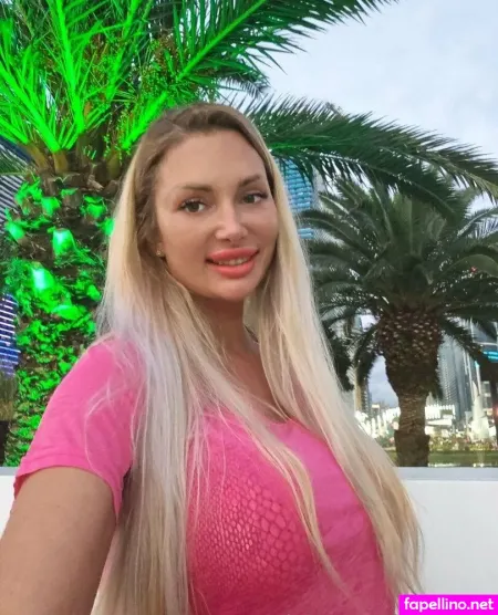 Kirramoore OnlyFans Thumbnail #RLq1CVRV6z