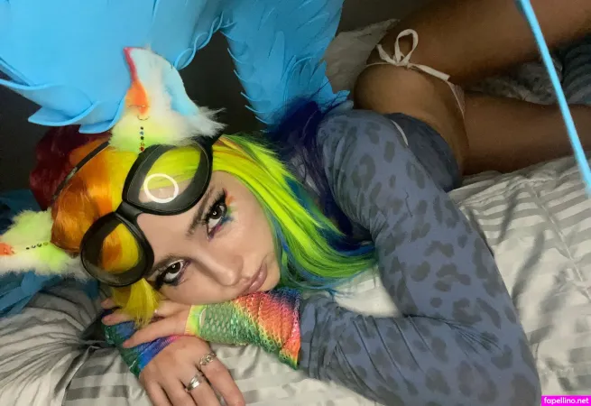 Kirrlinne OnlyFans Thumbnail #zLOWsYNVYn