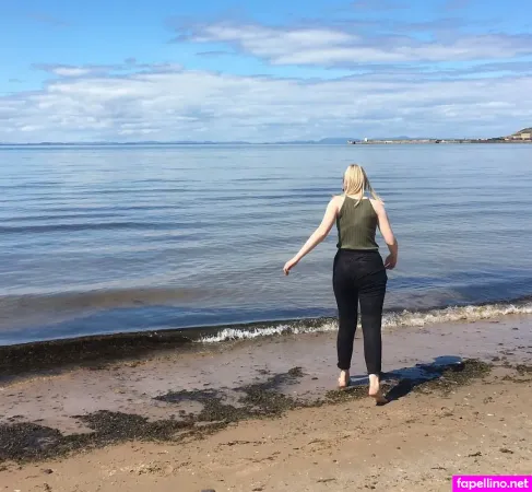 Kirsten Minnery Laing OnlyFans Thumbnail #RZMYbtVCAN