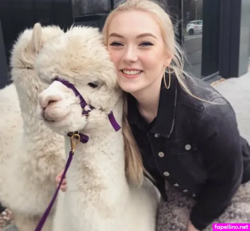 Kirsten Minnery Laing OnlyFans Thumbnail #UXrv4O5zsg