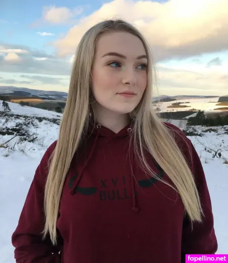 Kirsten Minnery Laing OnlyFans Thumbnail #u4hllxDJ7X