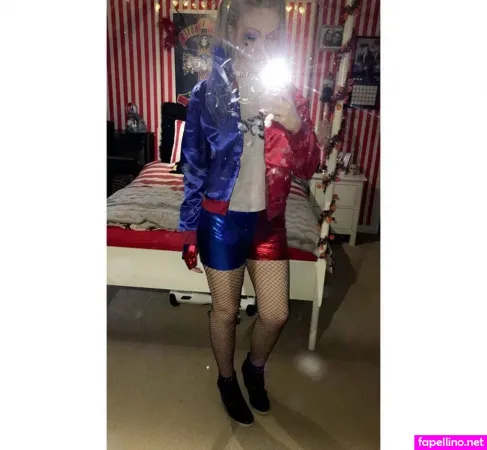 Kirsten Minnery Laing OnlyFans Thumbnail #vECBNAUMB1