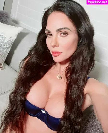 Kirsten Price OnlyFans Thumbnail #iUqo3mhgwt