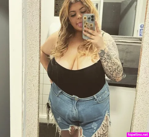 Kirstie Lilley OnlyFans Thumbnail #aKsZbCSAt0