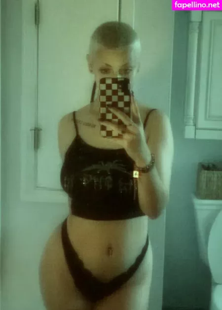 Kirstin Anderson OnlyFans Thumbnail #KLgldPt45n