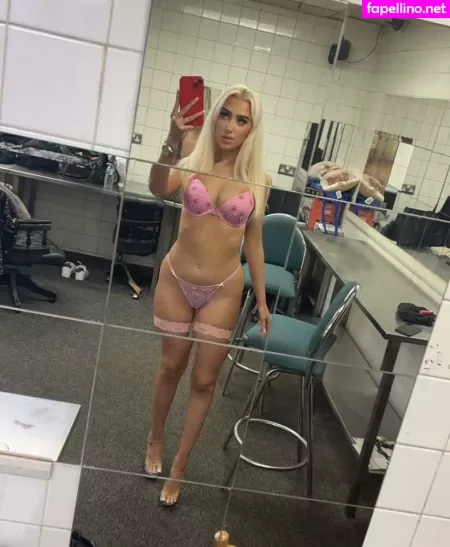 Kirstm OnlyFans Thumbnail #OLbWHyqiKz