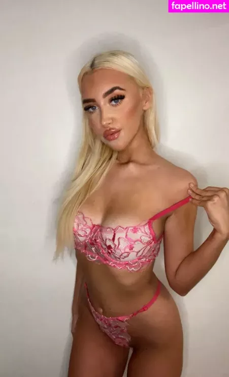 Kirstm OnlyFans Thumbnail #QmcwbIUJ7h