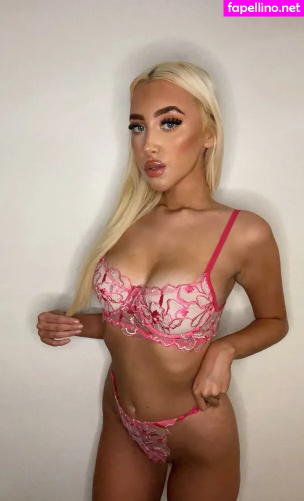 kirstm, kirstylouisewells Nude Leaked OnlyFans Photo #RCgpX7071f