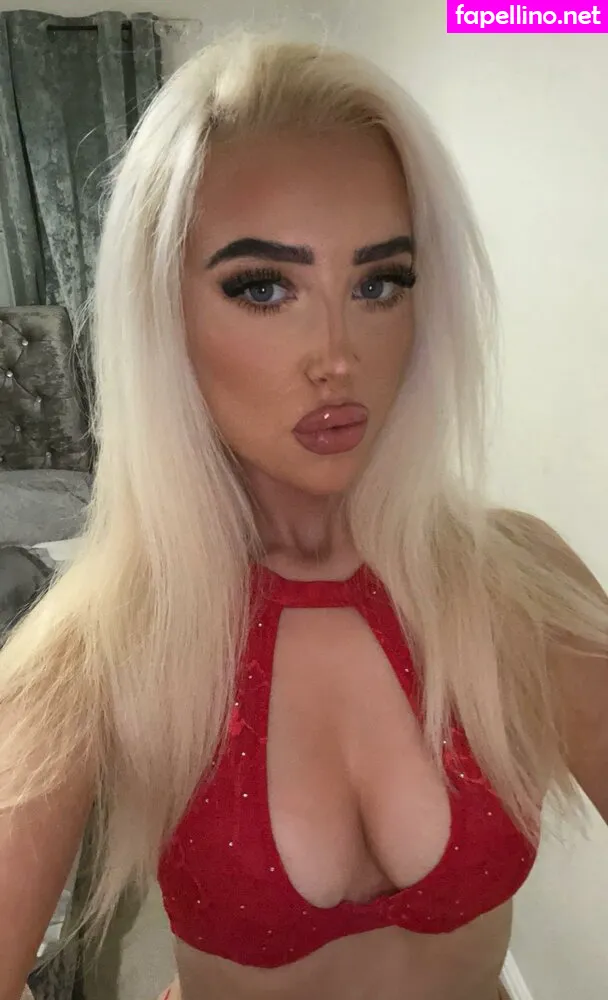 kirstm, kirstylouisewells Nude Leaked OnlyFans Photo #UMnH0yTUaa