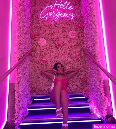 Kirsty D OnlyFans Thumbnail #oZb0VxHhRy