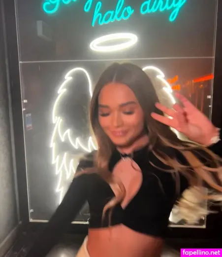 Kirsty D OnlyFans Thumbnail #xoPqQcoWeW