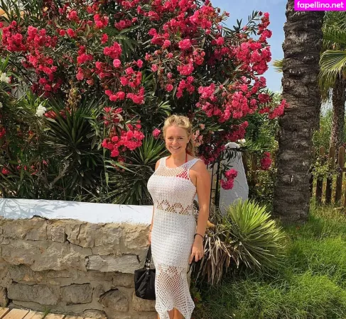 Kirsty Eccleston OnlyFans Thumbnail #Axydkgze7X