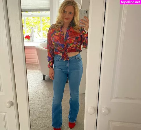 Kirsty Eccleston OnlyFans Thumbnail #ks9sQnh7Ay